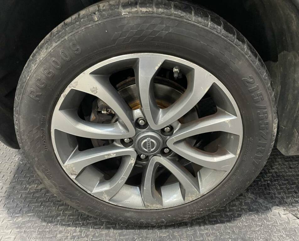 Nissan Juke Hatchback 1.5 Dci Tekna Black #5