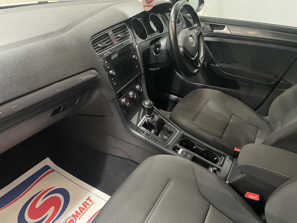 Volkswagen Golf Hatchback 1.6 Tdi Se Nav Silver #3