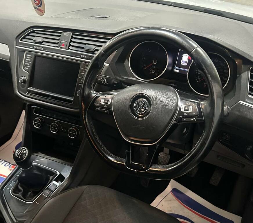 Volkswagen Tiguan Estate 2.0 Tdi 150 Se White #3