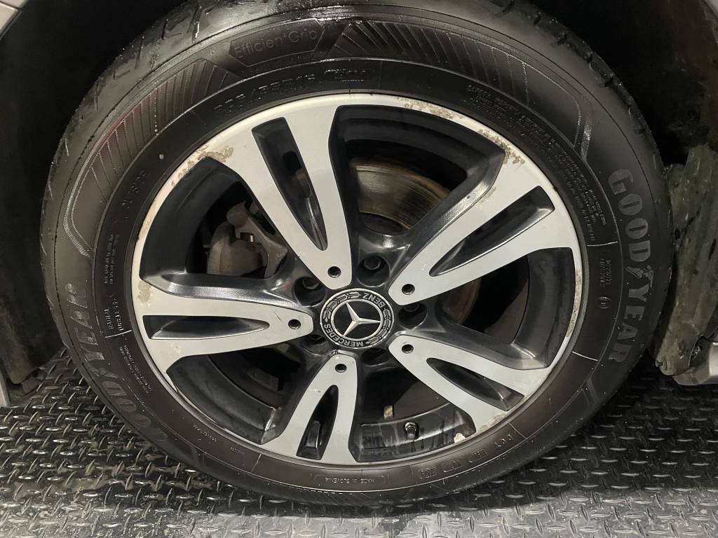 Mercedes-Benz B Class Hatchback B180d Se Grey #5
