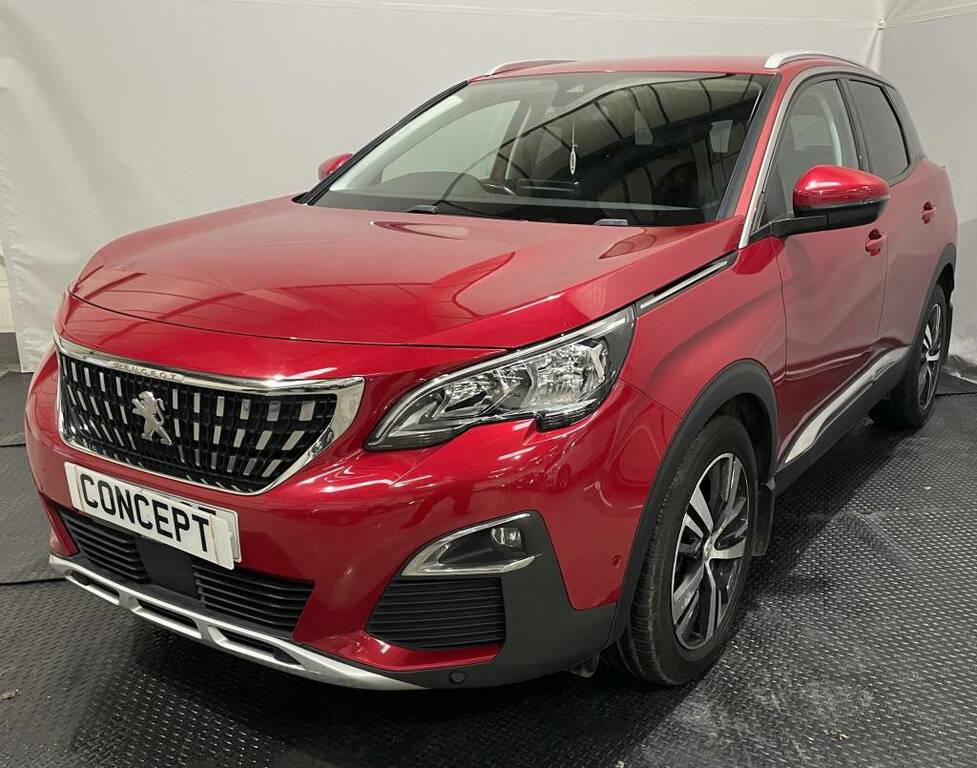 Peugeot 3008 Estate 1.5 Bluehdi Allure Red