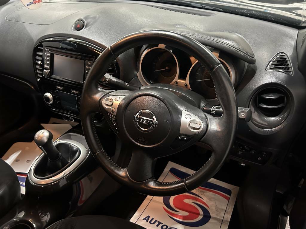 Nissan Juke Hatchback 1.6 112 Black #3
