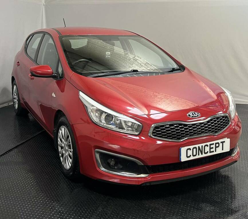 Kia Ceed Hatchback 1.6 Crdi Isg 1 Red #2