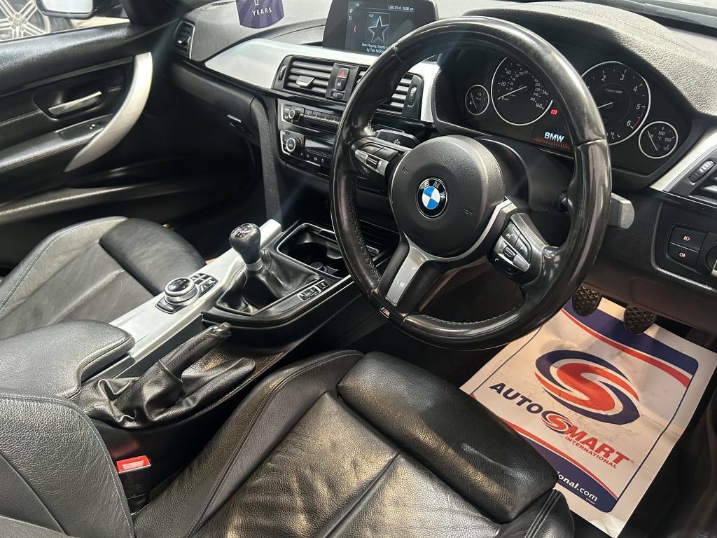 BMW 3 Series Saloon 320D M Sport Grey #4