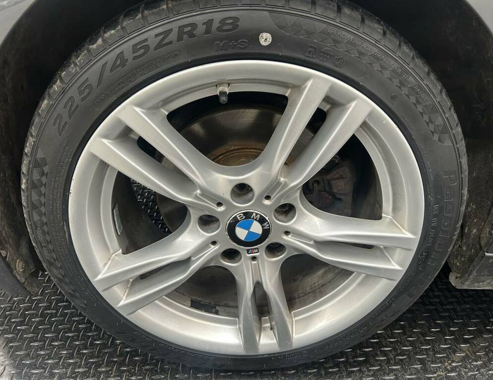 BMW 3 Series Saloon 320D M Sport Grey #5