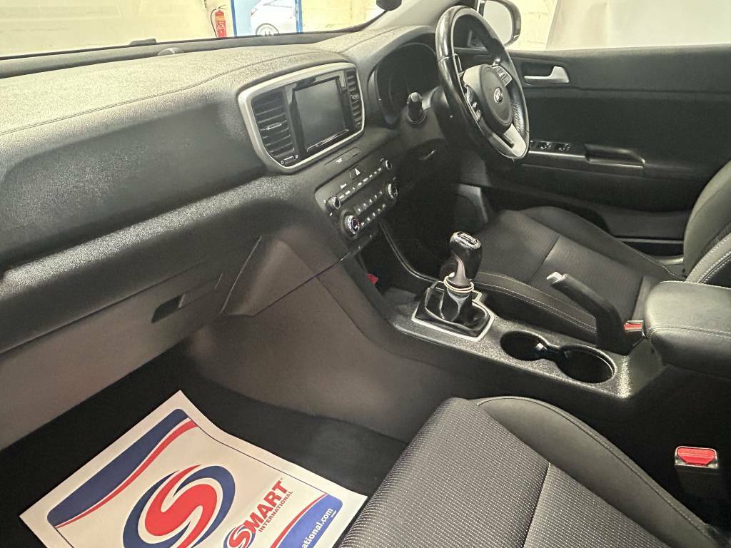 Kia Sportage Estate 1.6 Crdi Isg 2 White #3