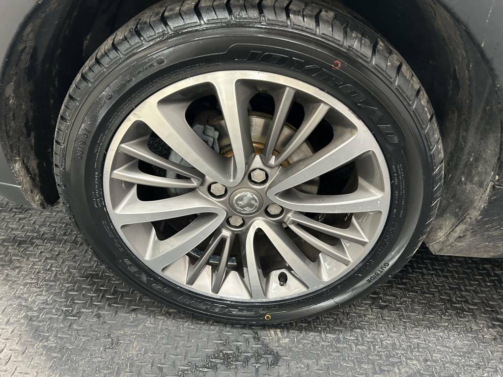 Vauxhall Crossland X Hatchback 1.2 83 Sport White #5