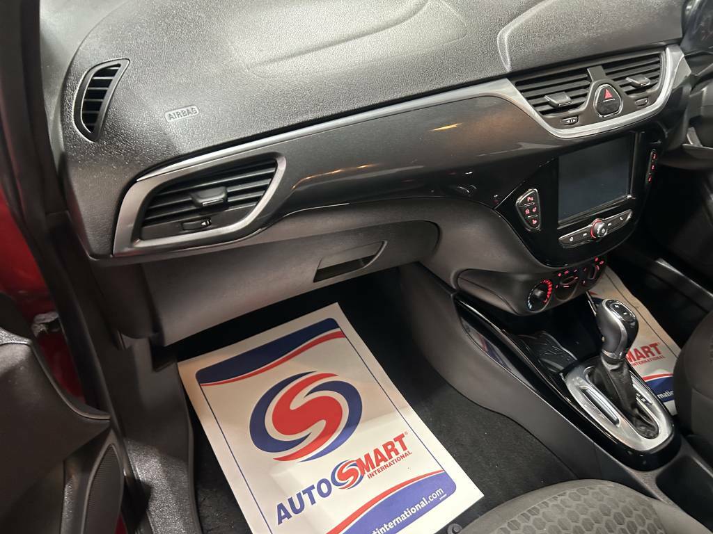 Vauxhall Corsa Hatchback 1.4 Se Nav Red #4