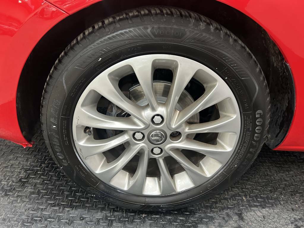 Vauxhall Corsa Hatchback 1.4 Se Nav Red #5