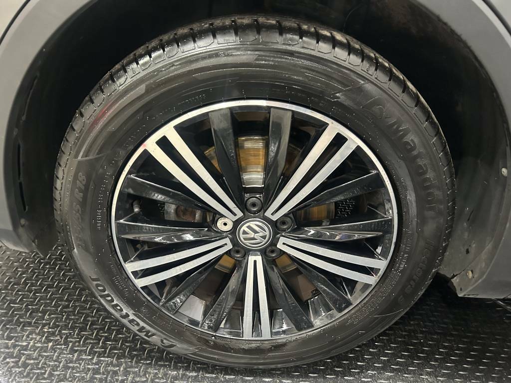 Volkswagen Tiguan Estate 1.5 Tsi Evo 130 Se Nav  Grey #5