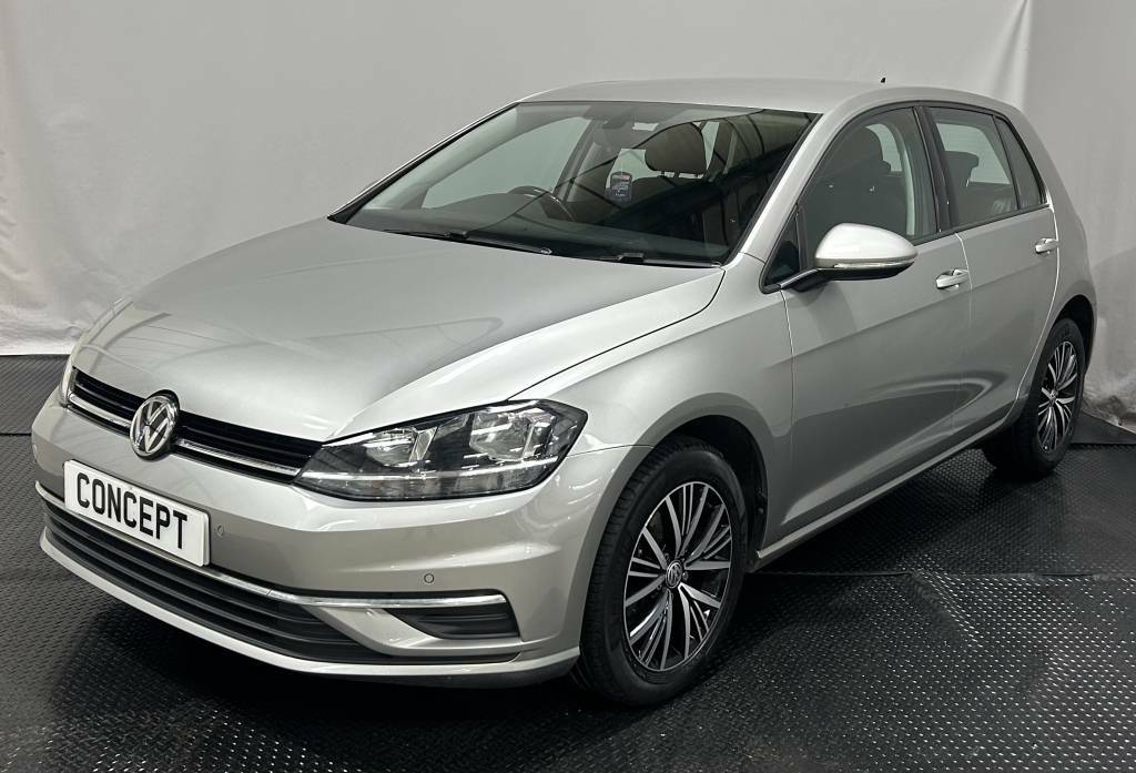 Volkswagen Golf Hatchback 1.6 Tdi Se Nav Silver