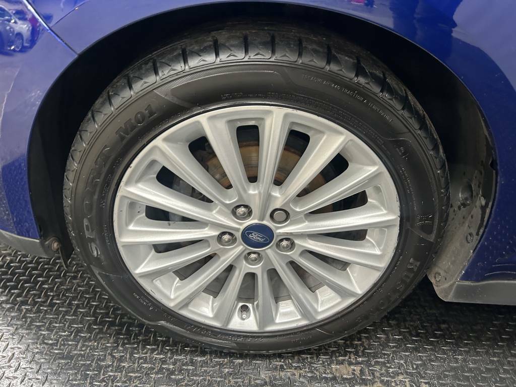 Ford C-Max Estate 1.5 Tdci Titanium Blue