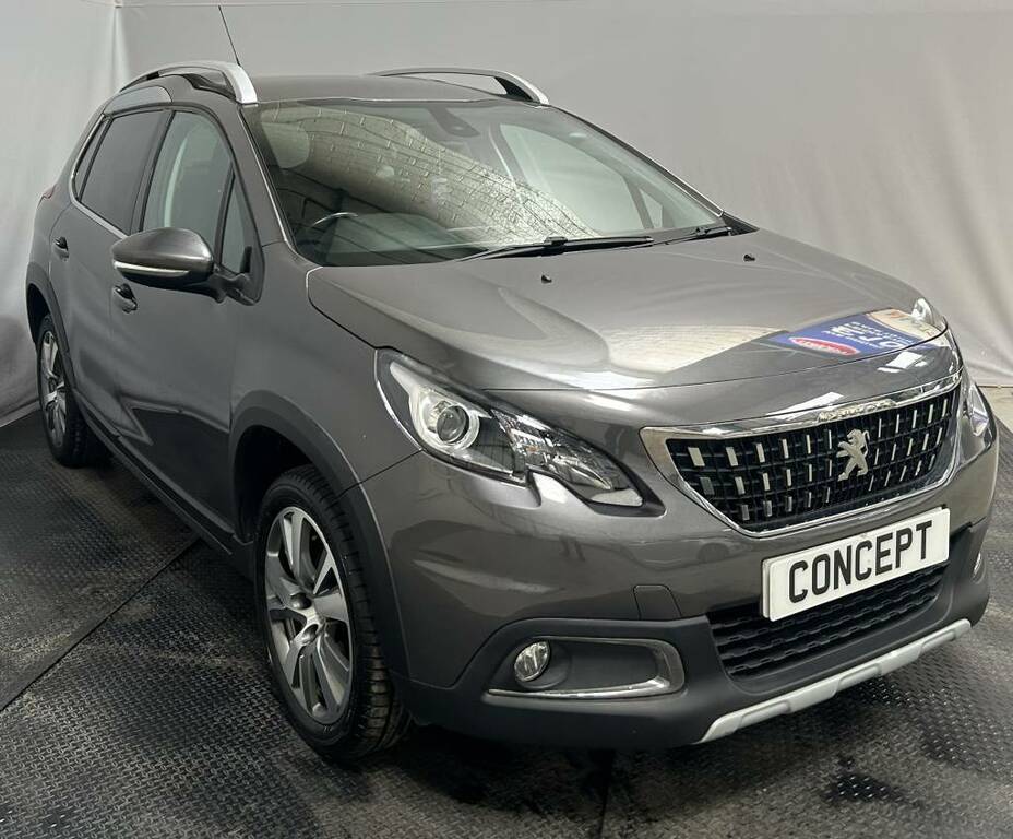 Peugeot 2008 Estate 1.6 Bluehdi 120 Allure Grey #2