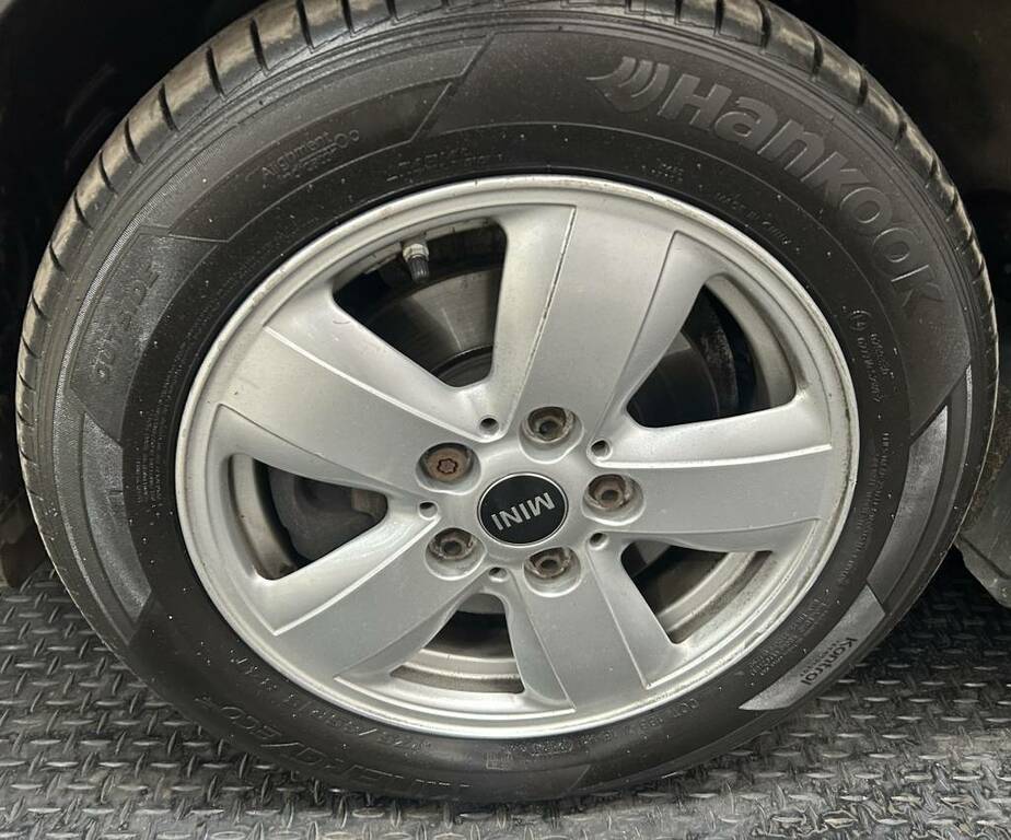 Mini Hatch 1.5 Cooper D Red #5
