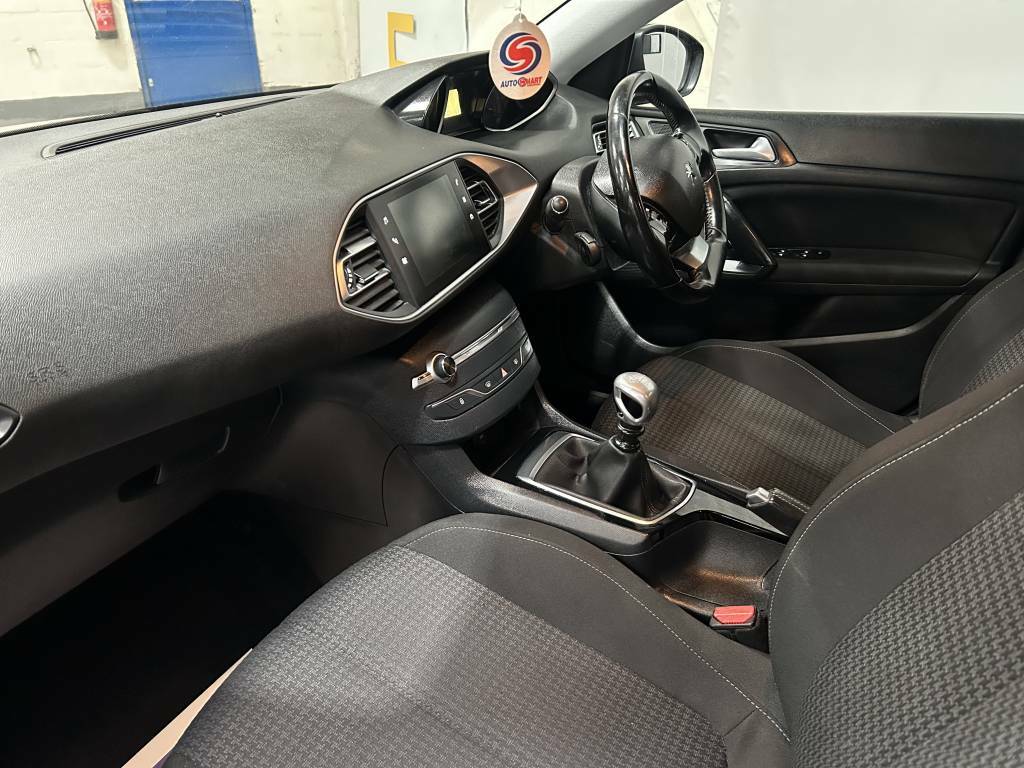 Peugeot 308 SW Sw Estate 1.6 Bluehdi 120 Active  Blue #4