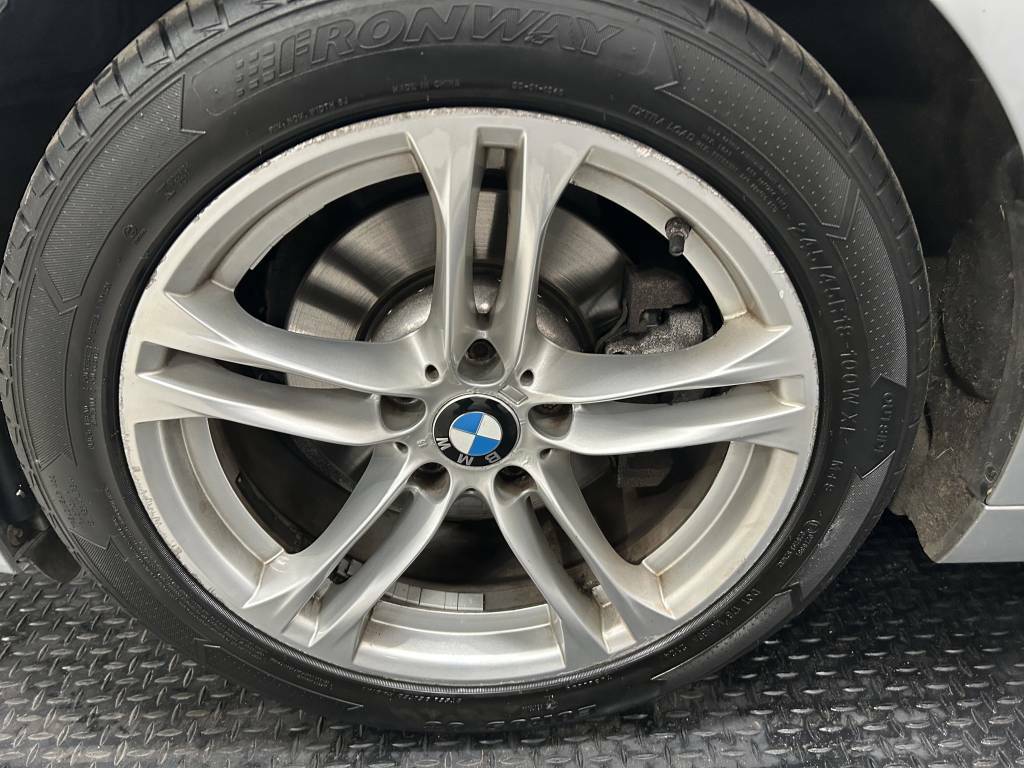 BMW 5 Series Saloon 520D 190 M Sport Silver #5