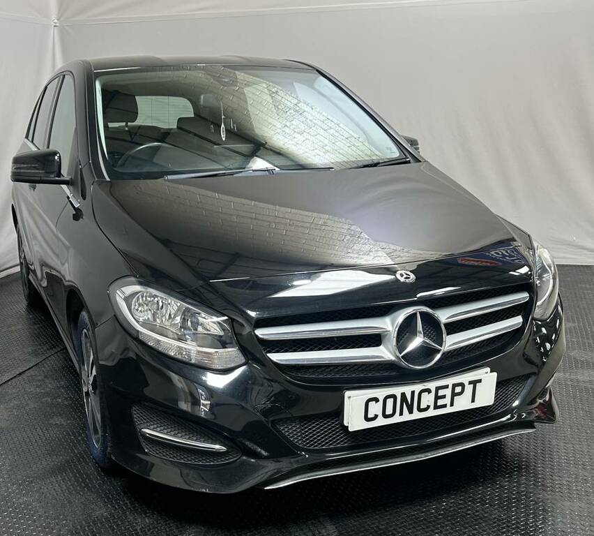 Mercedes-Benz B Class Hatchback B180d Se  Black #2