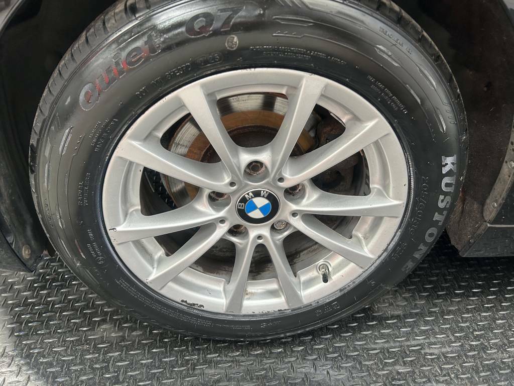 BMW 3 Series Saloon 320D Efficientdynamics Plus Black #5