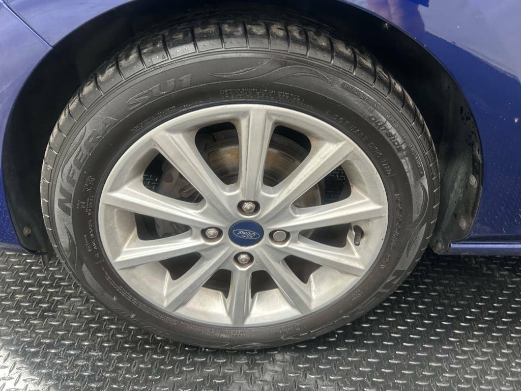 Ford Fiesta Hatchback 1.5 Tdci 120 Titanium  Blue #5