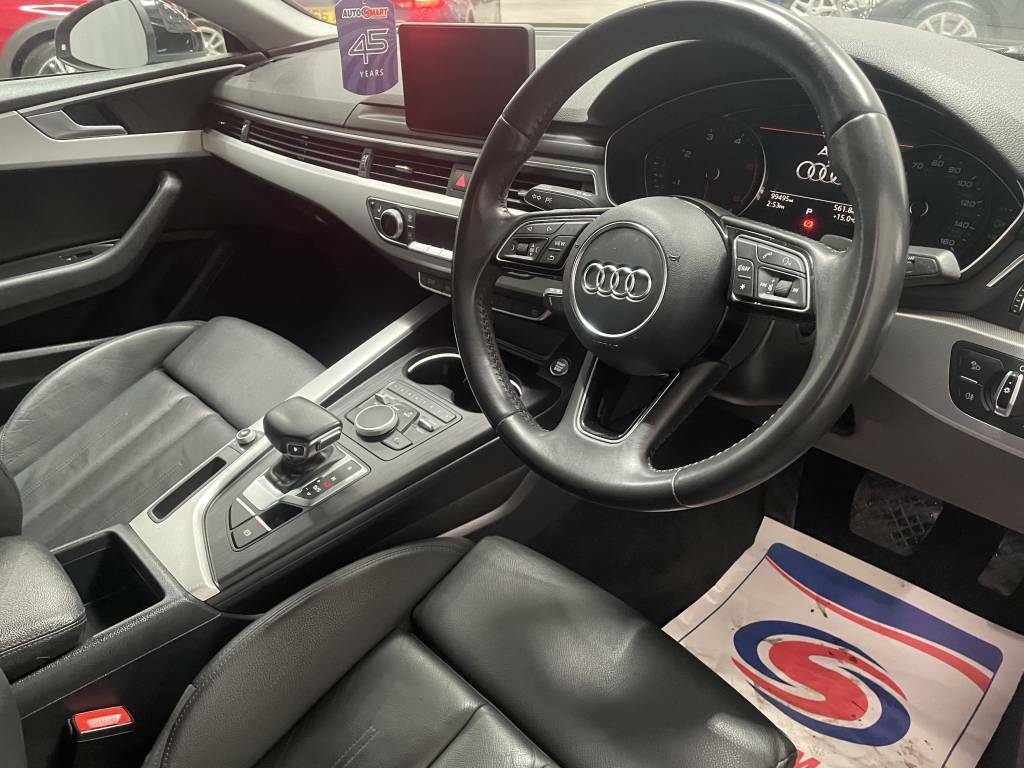 Audi A5 Coupe 2.0 Tdi Ultra Sport Black #4