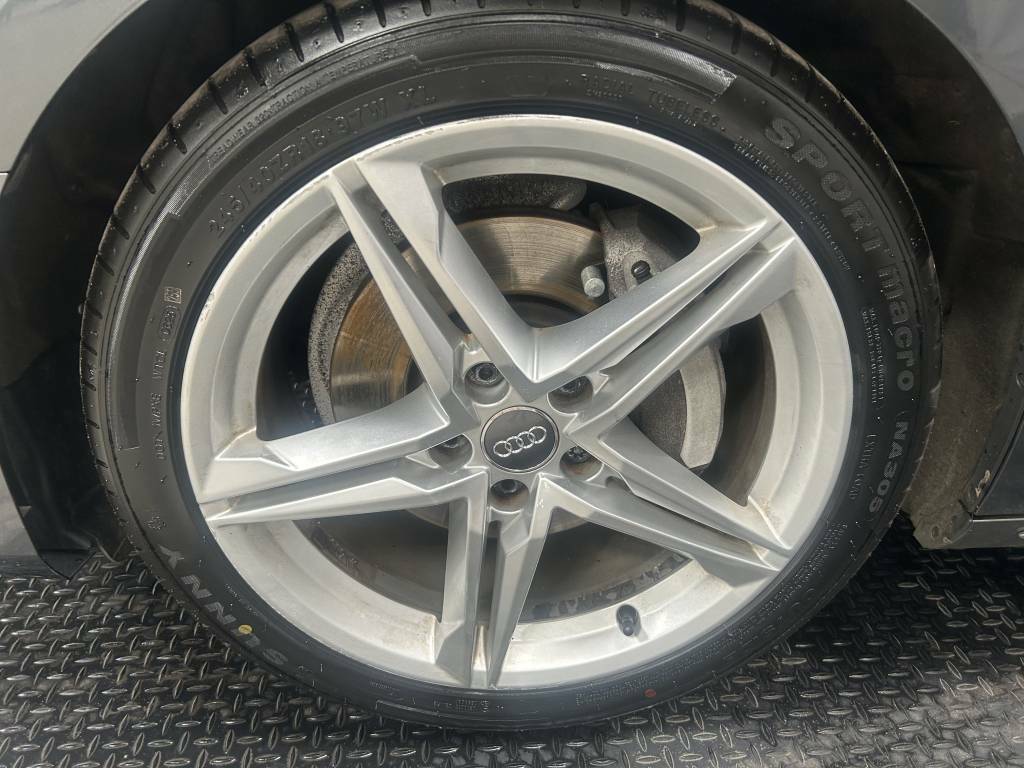Audi A4 Saloon 2.0 Tdi 190 S Line Grey #5