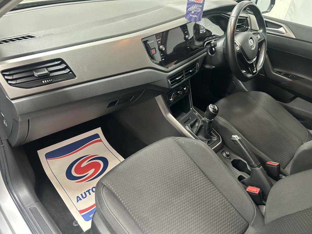Volkswagen Polo Hatchback 1.0 Evo Se Silver #4
