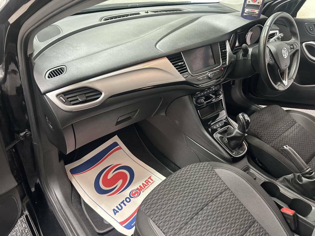 Vauxhall Astra Hatchback 1.2 Turbo 145 Sri Black #4