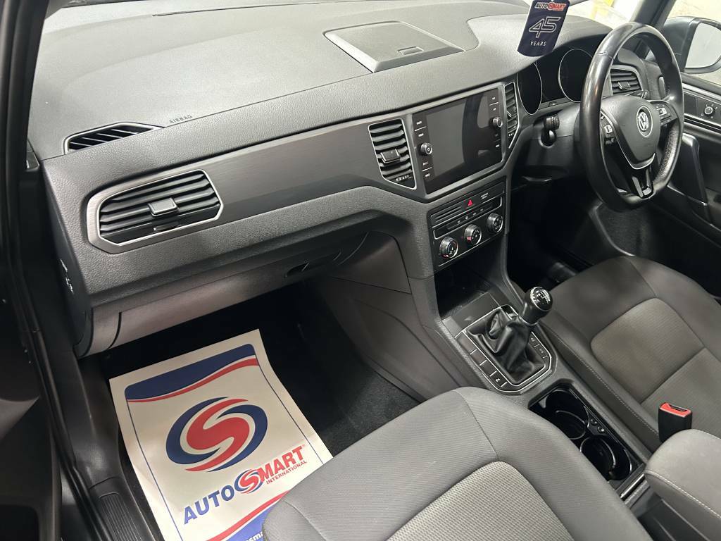Volkswagen Golf SV Hatchback 1.6 Tdi 115 Match Grey #4