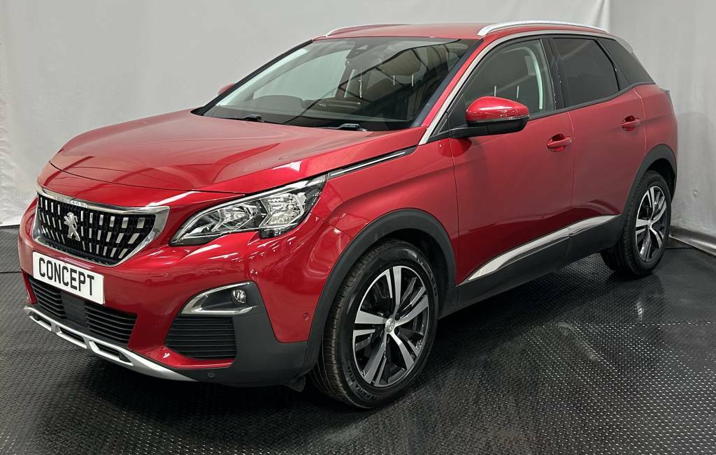 Peugeot 3008 Estate 1.5 Bluehdi Allure Red