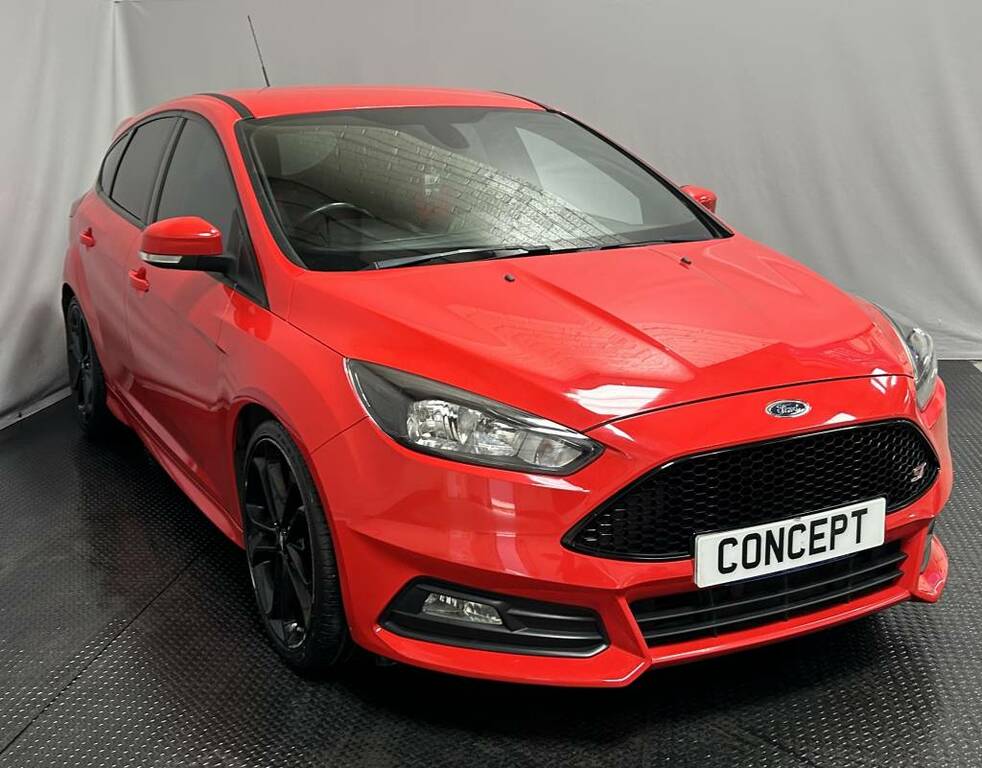 Ford Focus Hatchback 2.0 Tdci 185 St-2 Red #2