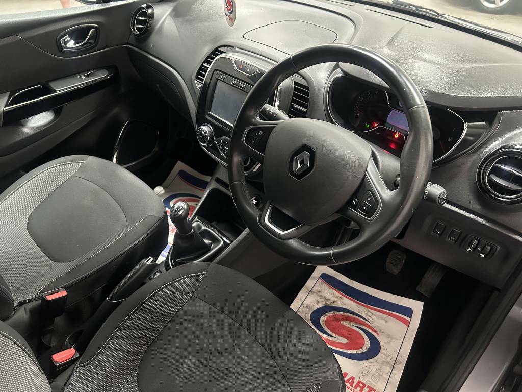 Renault Captur Hatchback 1.5 Dci 90 Dynamique S Nav Black #3