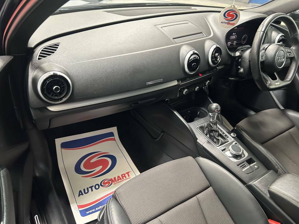 Audi A3 Hatchback Special Editi 2.0 Tdi Black Edition Blue #4