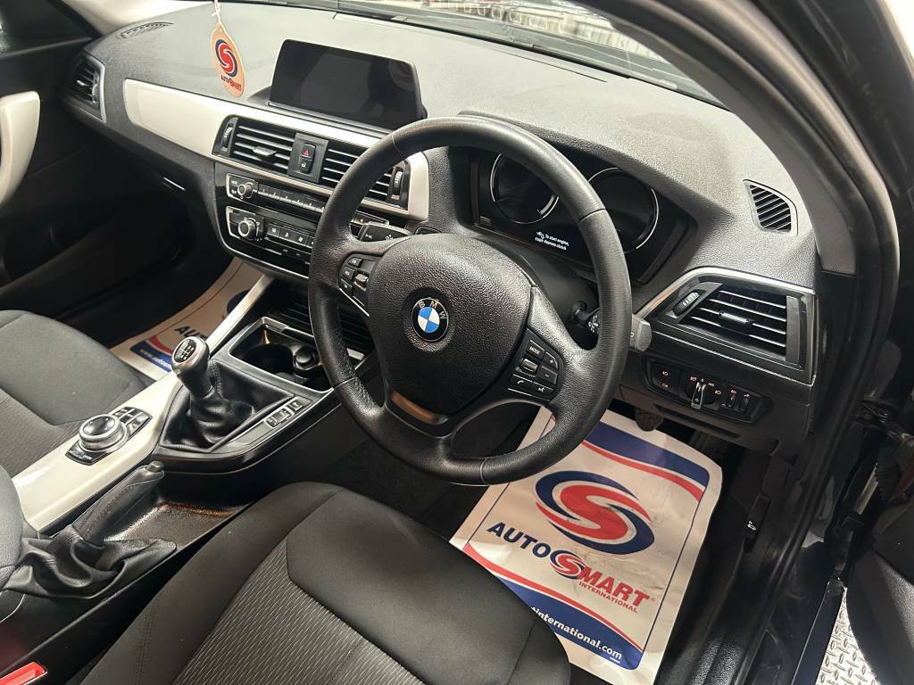 BMW 1 Series Hatchback 116D Se Business Black #3