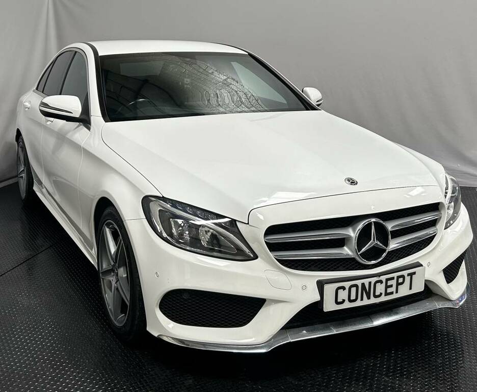 Mercedes-Benz C Class Saloon C200d Amg Line  White #2