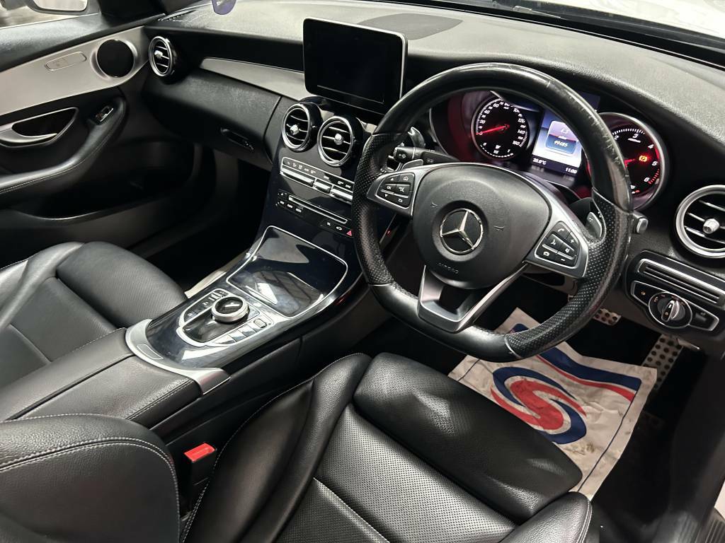 Mercedes-Benz C Class Saloon C200d Amg Line  White #3