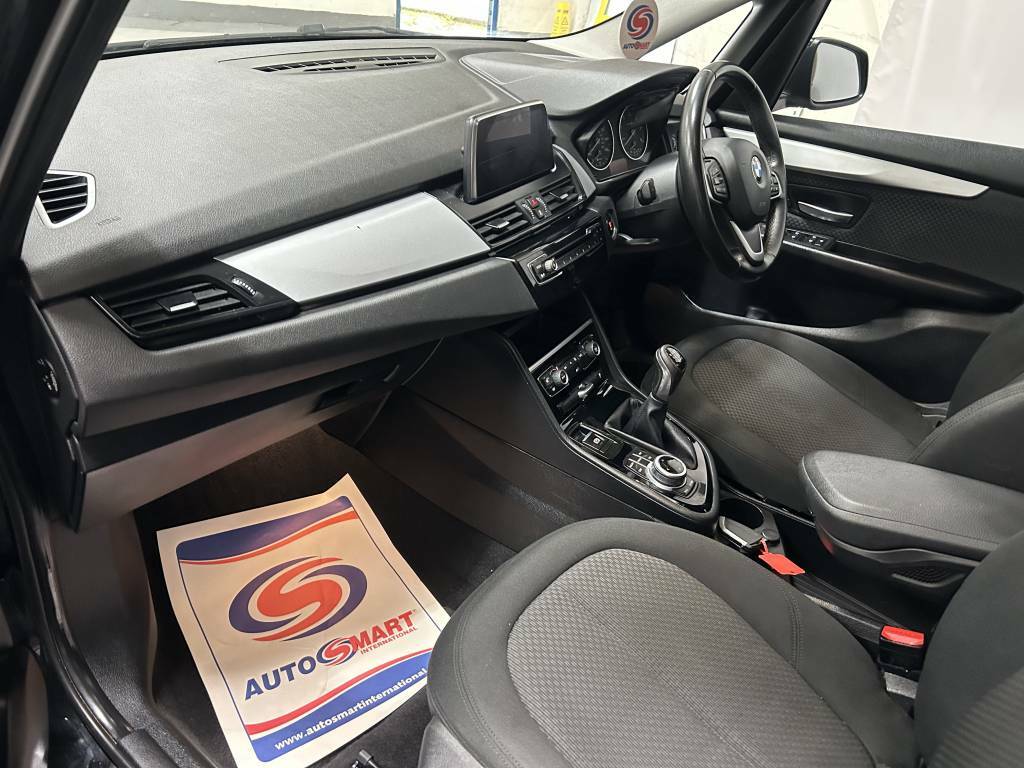 BMW 2 Series Gran Toure 216D Se Black #4