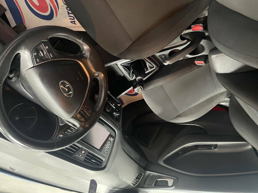 Hyundai I20 Hatchback Special Edit 1.2 Go Se Blue #3