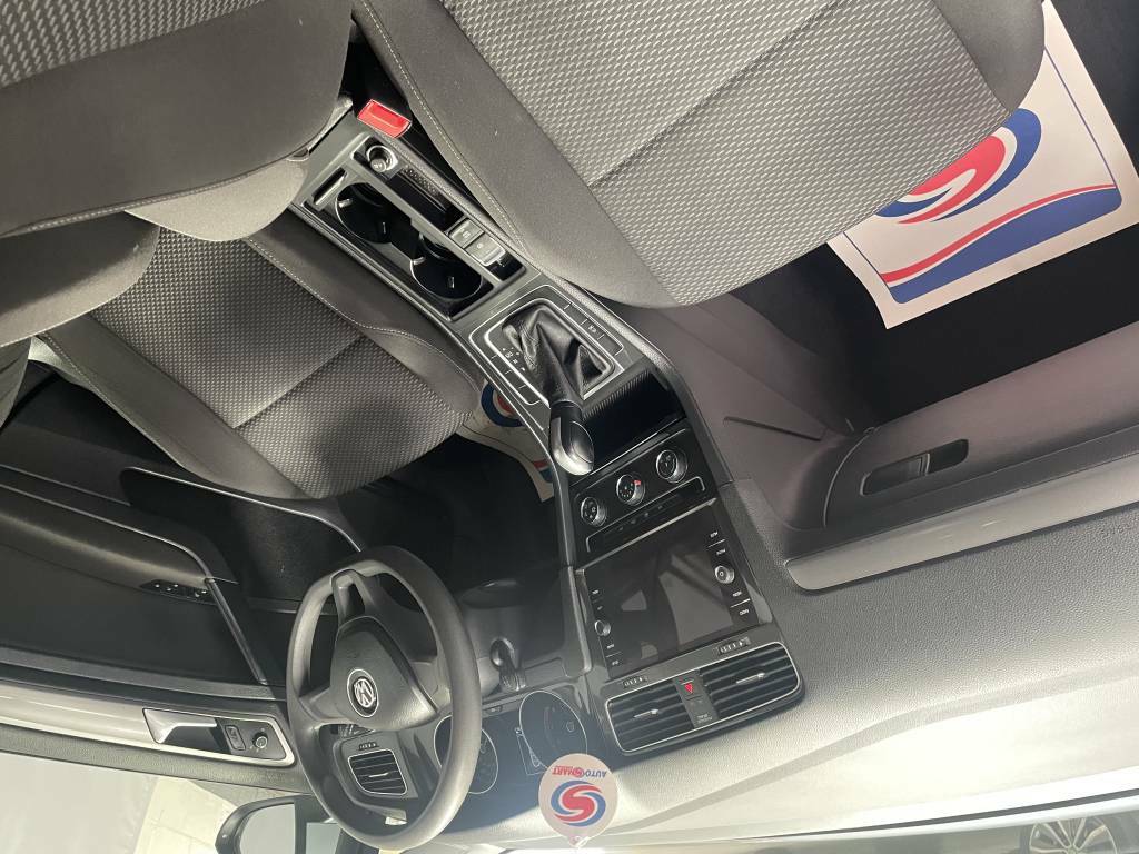 Volkswagen Golf Hatchback 1.4 Tsi S Silver #4