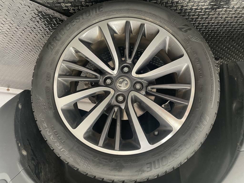 Vauxhall Crossland X Hatchback 1.2T 130 Elite Nav  Black #5