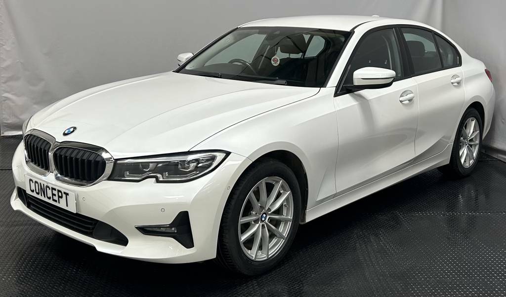 BMW 3 Series Saloon 320D Se White