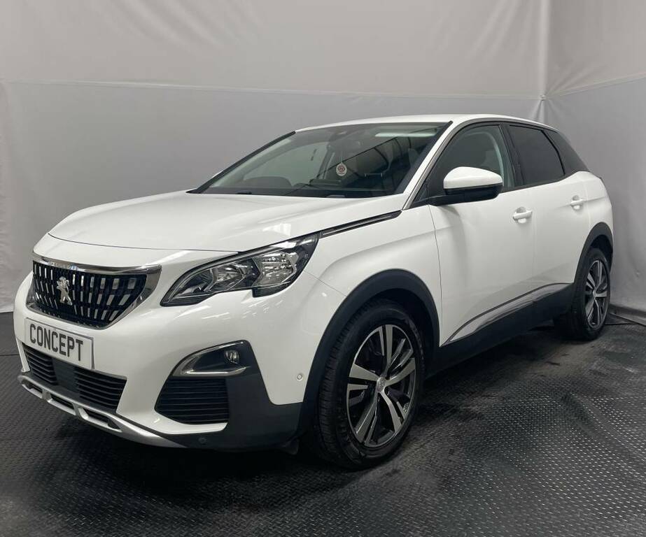 Peugeot 3008 Estate 1.6 Bluehdi 120 Allure White