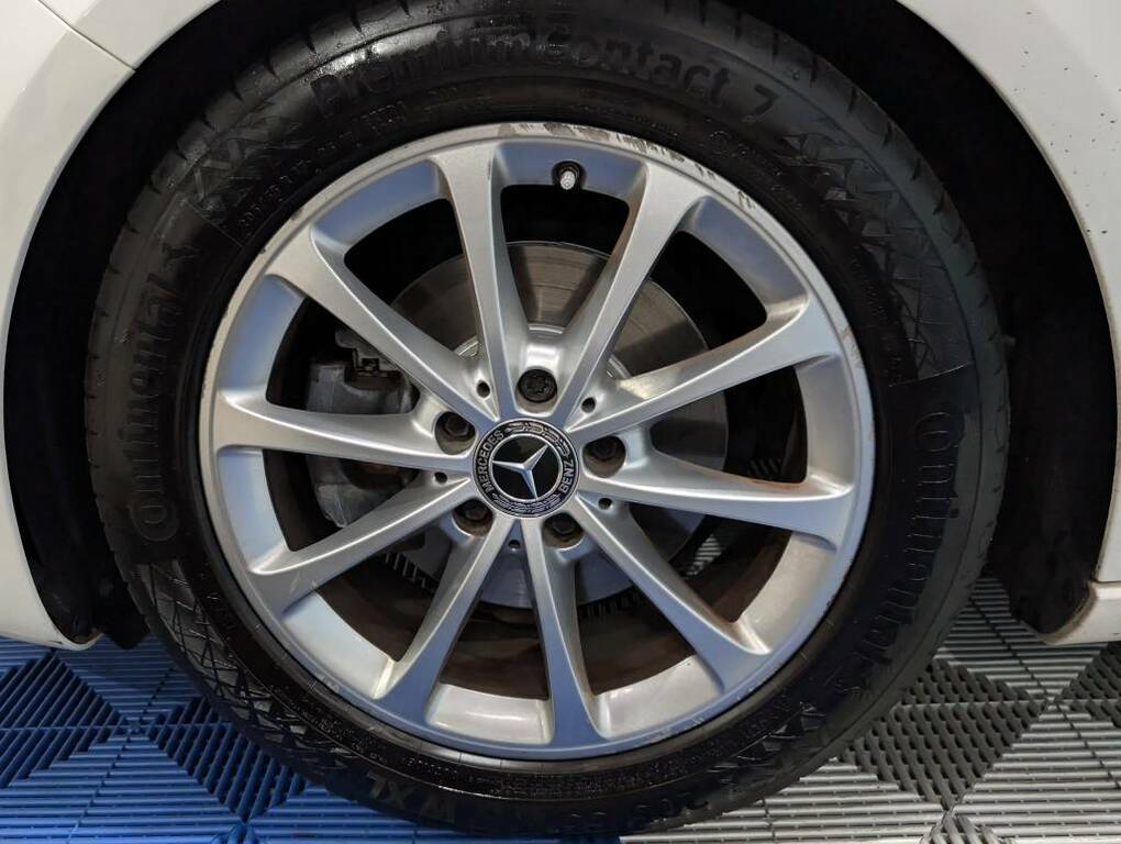 Mercedes-Benz A Class Hatchback A180d Sport White #4