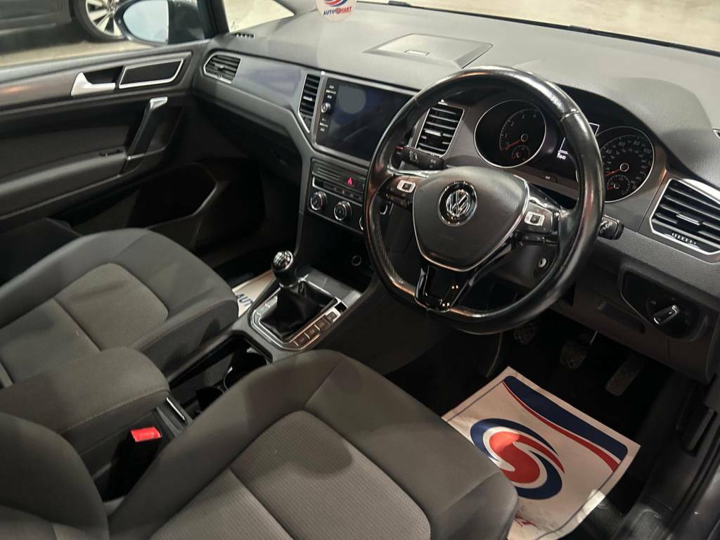 Volkswagen Golf SV Hatchback 1.5 Tsi Evo 130 Se Grey #3