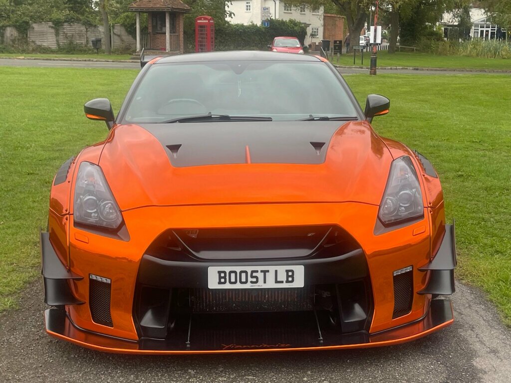 Nissan GT-R 3.8 V6 Black Edition 4Wd Euro 4 Orange #2