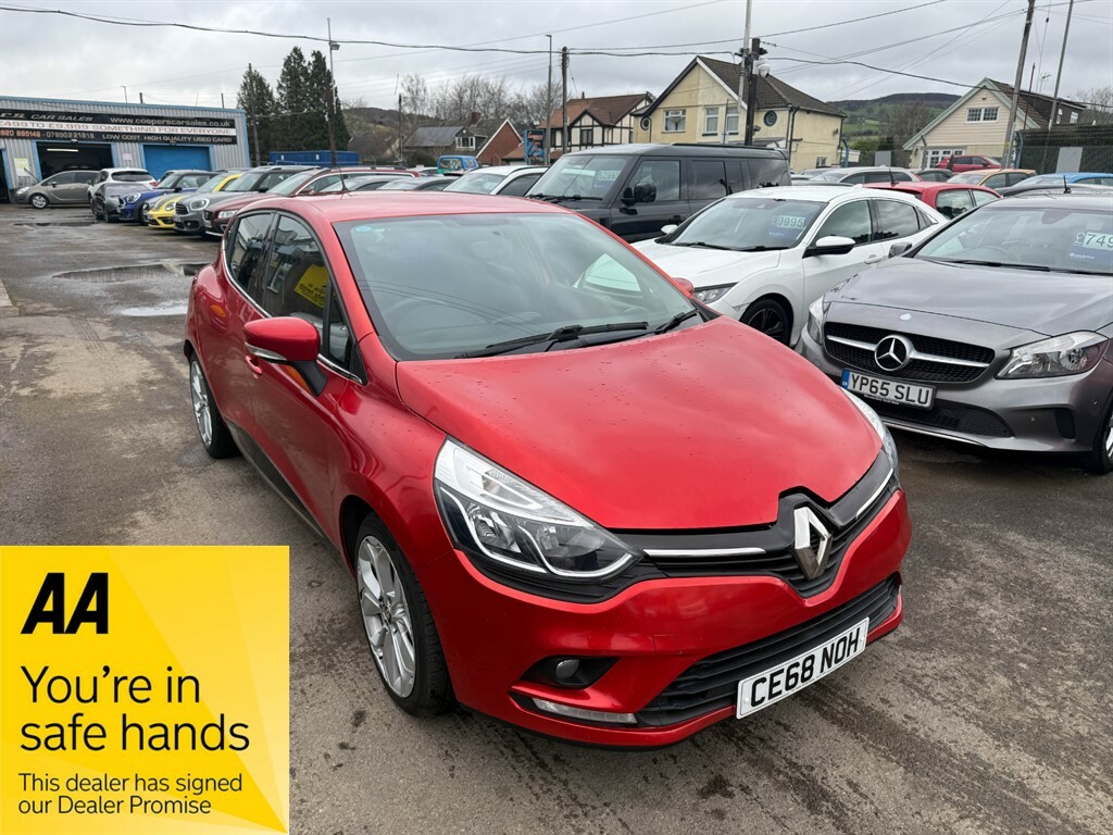 Renault Clio Iconic Tce Red