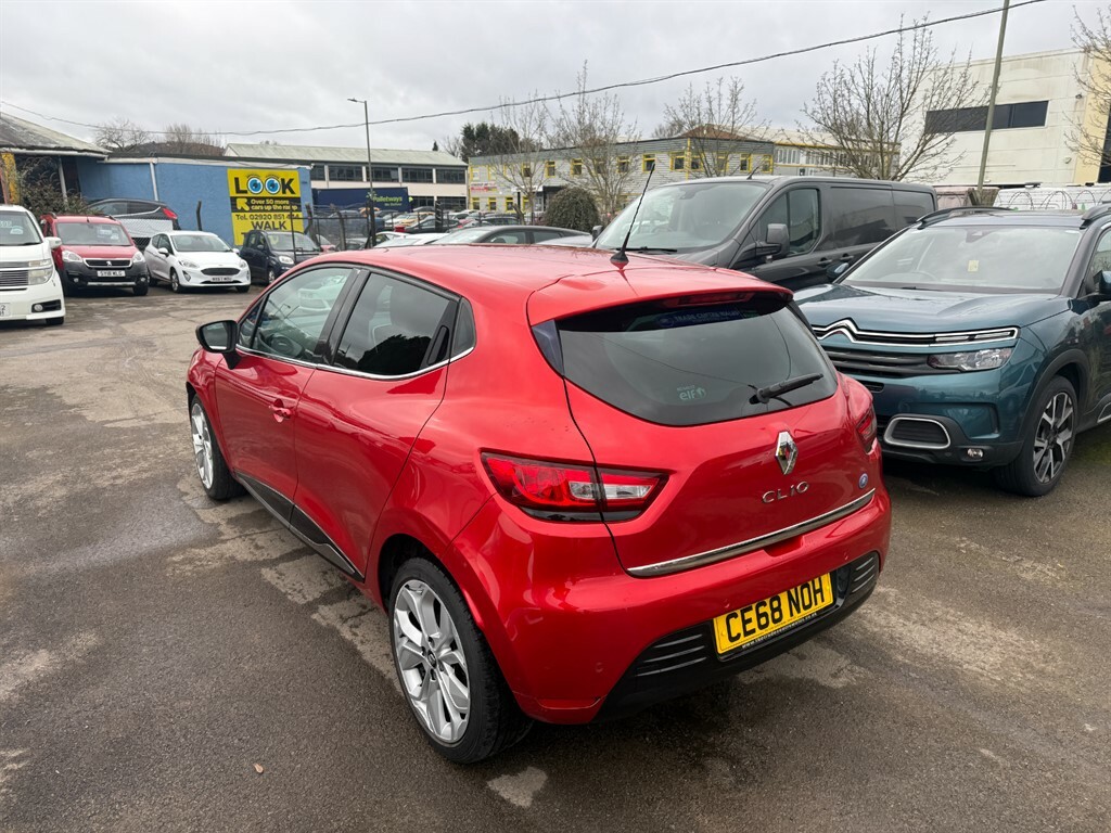 Renault Clio Iconic Tce CE68NOH Red #3