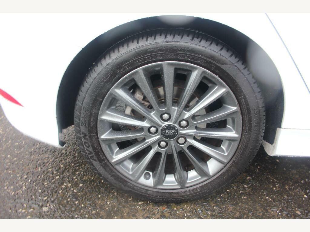 Ford Focus 1.5 Tdci St-line Euro 6 S S White #5