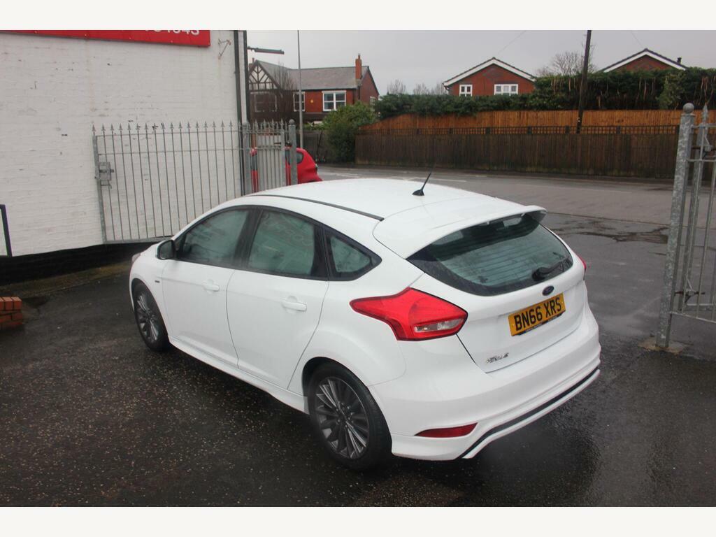 Ford Focus 1.5 Tdci St-line Euro 6 S S White #3