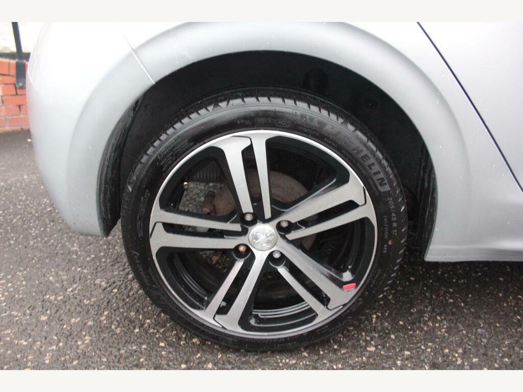 Peugeot 208 1.2 Puretech Gt Line Euro 6 S S BG67VSL Silver #5