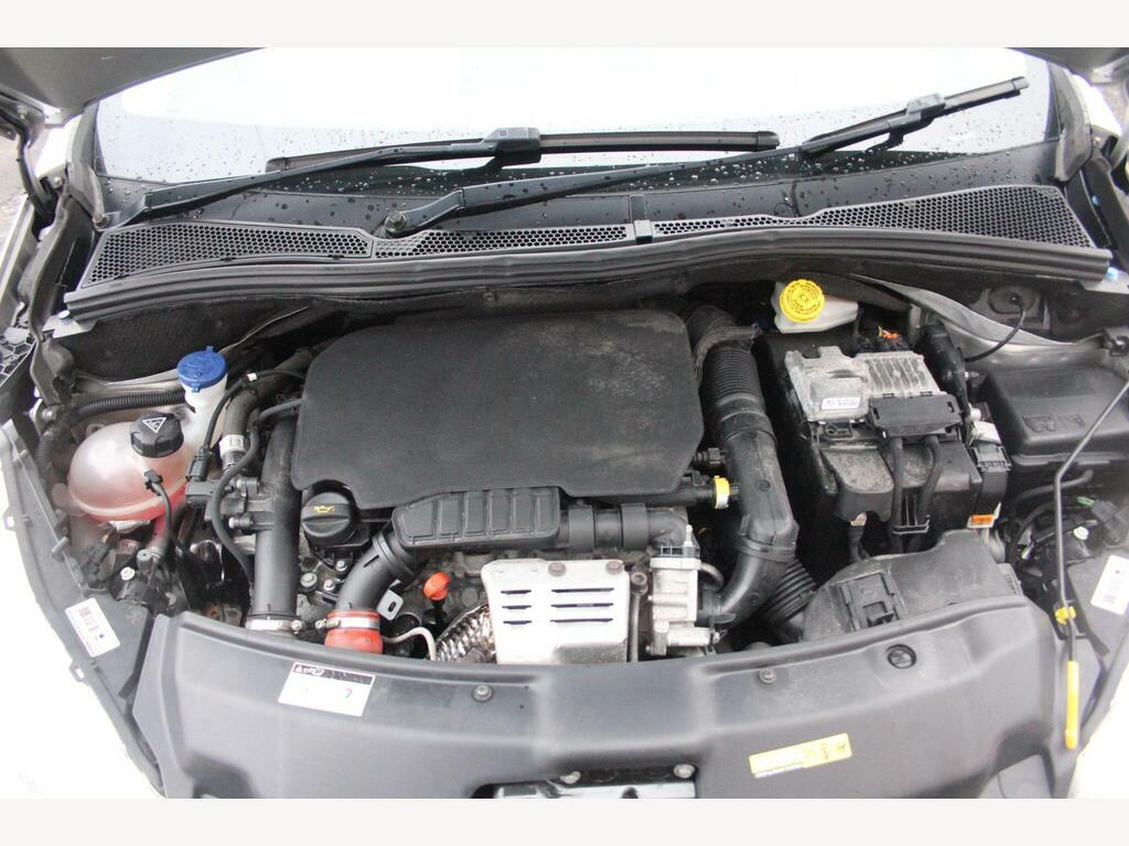 Peugeot 208 1.2 Puretech Gt Line Euro 6 S S BG67VSL Silver #6